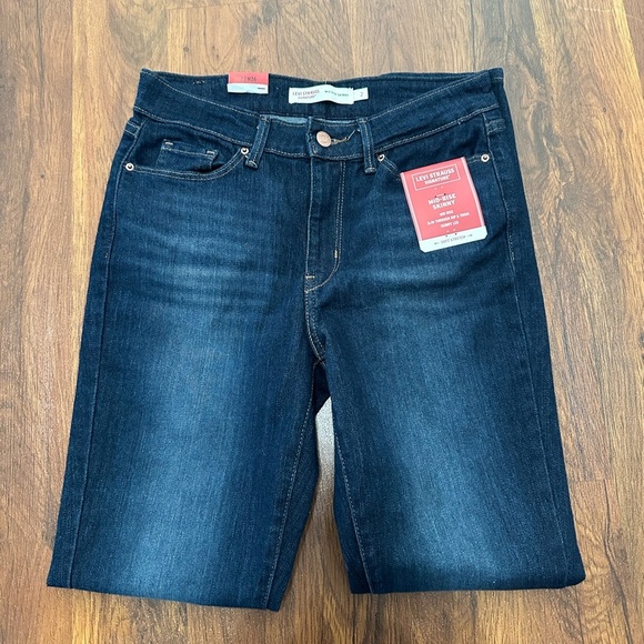 Classic Women's Skinny Jeans - Dark Blue - Picture 5 of 9